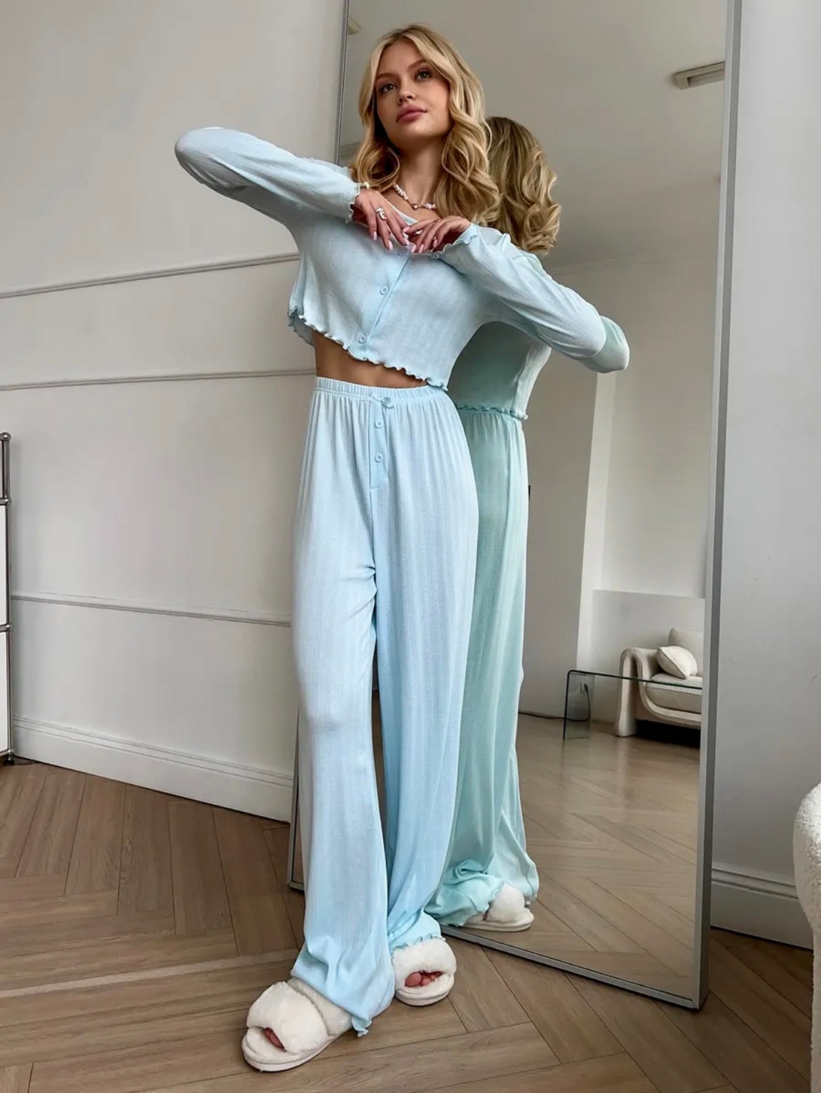 Pyjama Femme en Coton – Doux, Élégant et Confortable