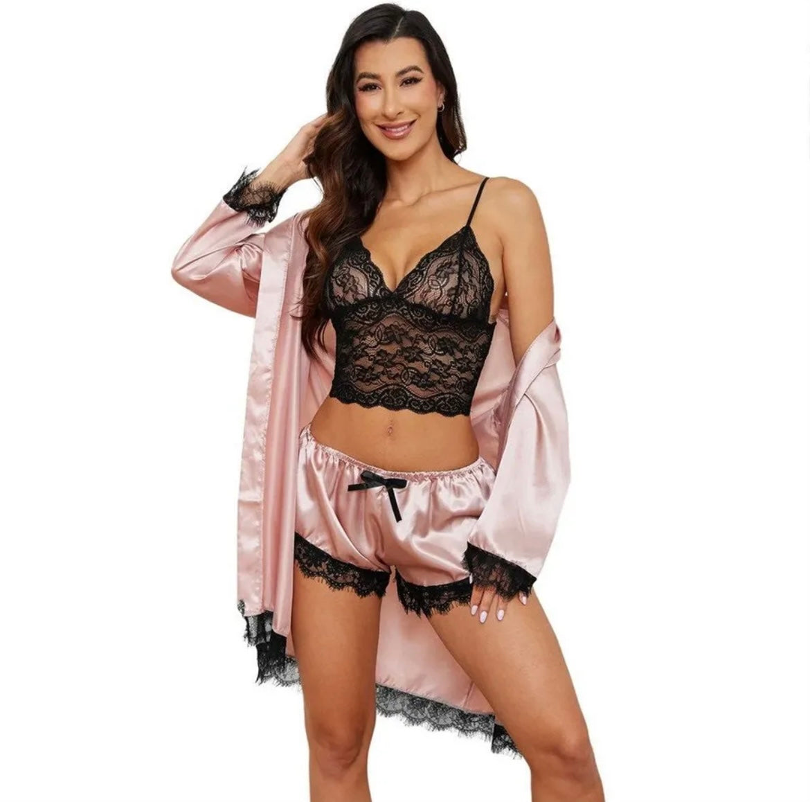 Ensemble Lingerie 4 Pièces Satin & Dentelle – Robe, Short, Camisole et Culotte Sexy