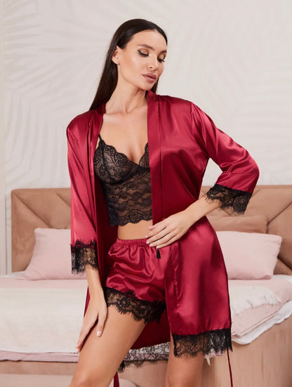 Ensemble Lingerie 4 Pièces Satin & Dentelle – Robe, Short, Camisole et Culotte Sexy