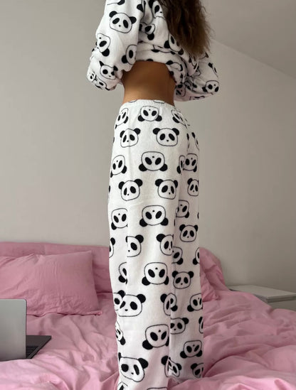 Pyjama Polaire Femme Panda – Doux, Chaud & Irrésistible