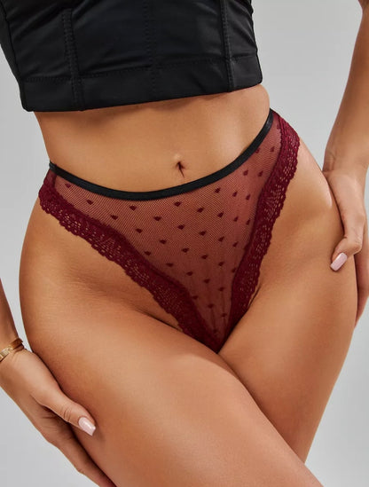 String femme en dentelle transparente – Sexy et sans couture
