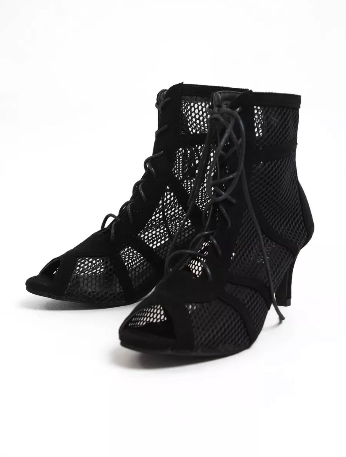 Sandales à talons hauts en maille noire – Sexy, ouvertes et chic