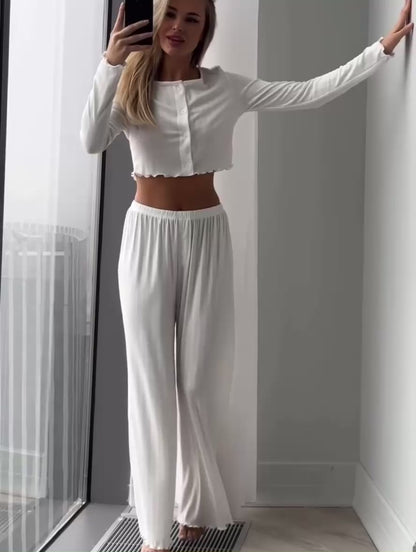 Pyjama Femme en Coton – Doux, Élégant et Confortable