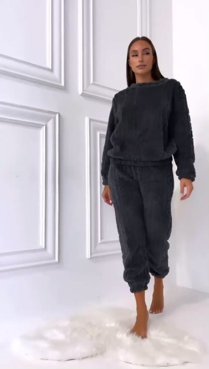 Pyjama d’Hiver en Polaire – Ensemble Chaud Et Confortable de Nuit